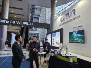 AI 기반 해양 보안 솔루션 시연.